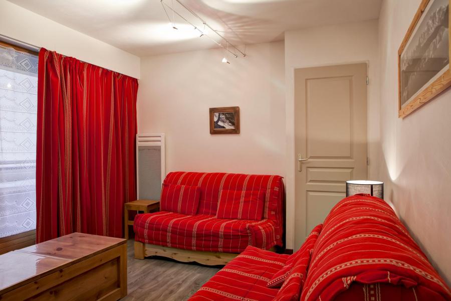 Holiday in mountain resort 4 room apartment 6 people (321) - Résidence le Grand Chalet - Brides Les Bains - Living room