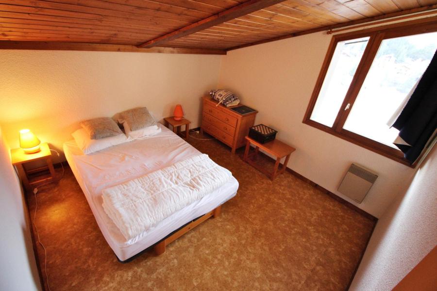 Urlaub in den Bergen 3 Zimmer Maisonettewohnung für 6 Personen (NO50GV) - Résidence le Grand Vallon - La Norma - Schlafzimmer