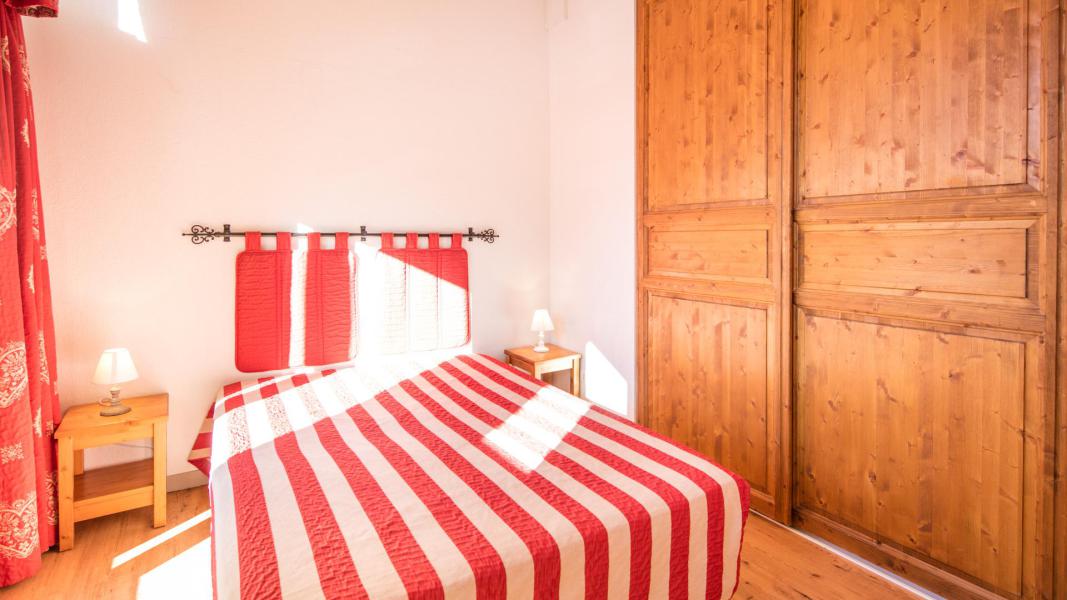Holiday in mountain resort 5 room apartment 10 people - Résidence le Hameau de Valloire - Valloire - Bedroom