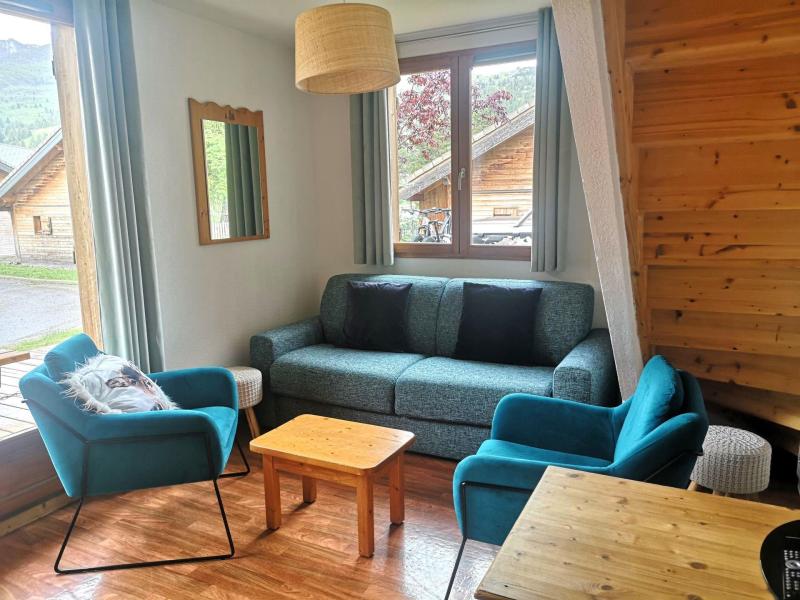 Holiday in mountain resort 3 room duplex chalet 6 people (H1) - Résidence le Hameau du Puy - Superdévoluy - Living room