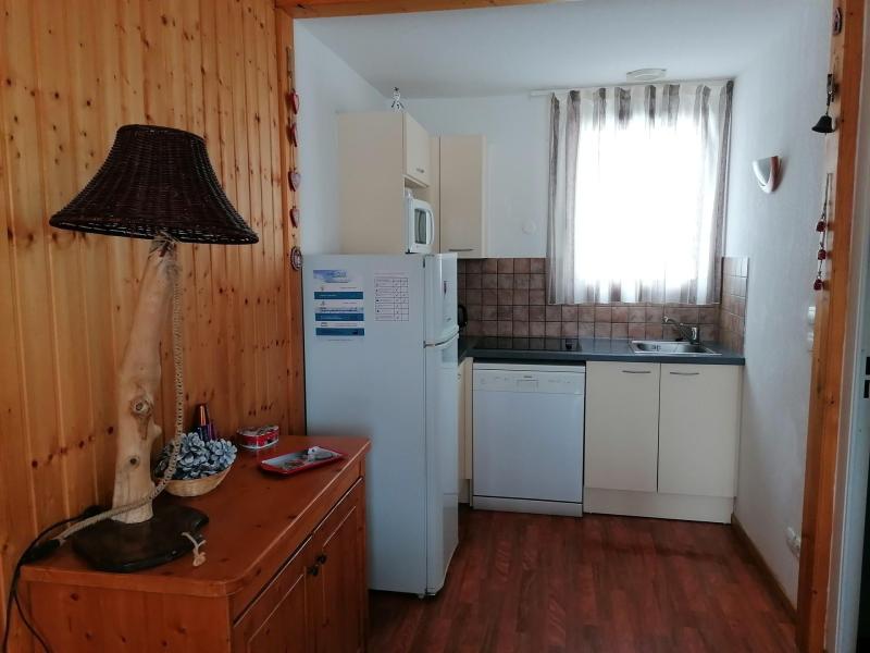 Vakantie in de bergen Chalet mitoye 3 kamers  6 personen (K2) - Résidence le Hameau du Puy - Superdévoluy - Keukenblok