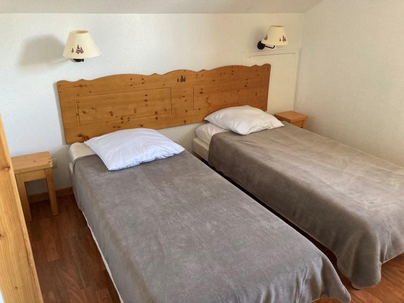 Urlaub in den Bergen Doppelchalethälfte 3 Zimmer für 6 Personen (C1) - Résidence le Hameau du Puy - Superdévoluy - Unterkunft