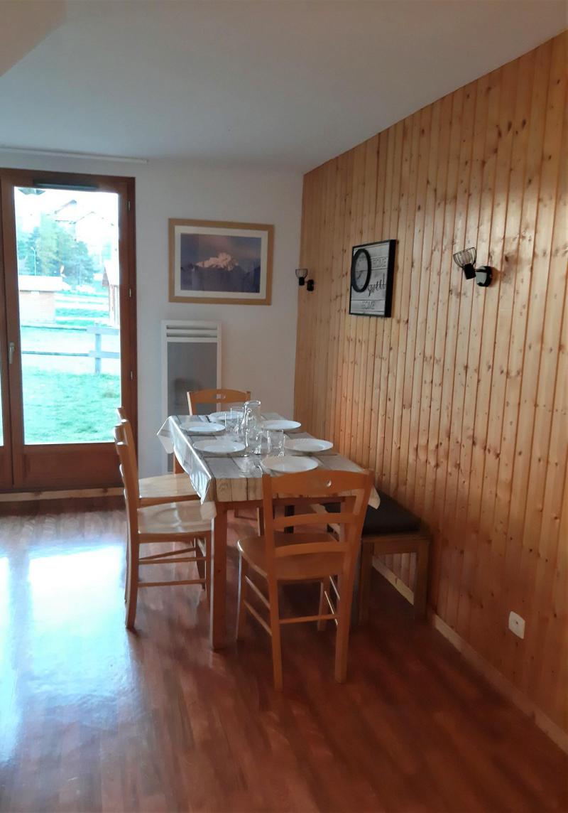 Holiday in mountain resort Semi-detached 3 room chalet 6 people (L2) - Résidence le Hameau du Puy - Superdévoluy - Living room