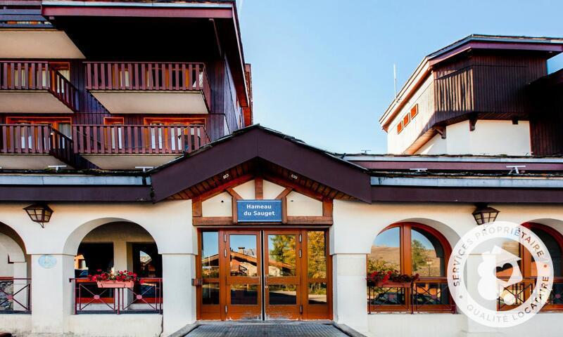 Location au ski Studio 4 personnes (Confort 17m²-2) - Résidence le Hameau du Sauget - Maeva Home - Montchavin La Plagne - Extérieur été
