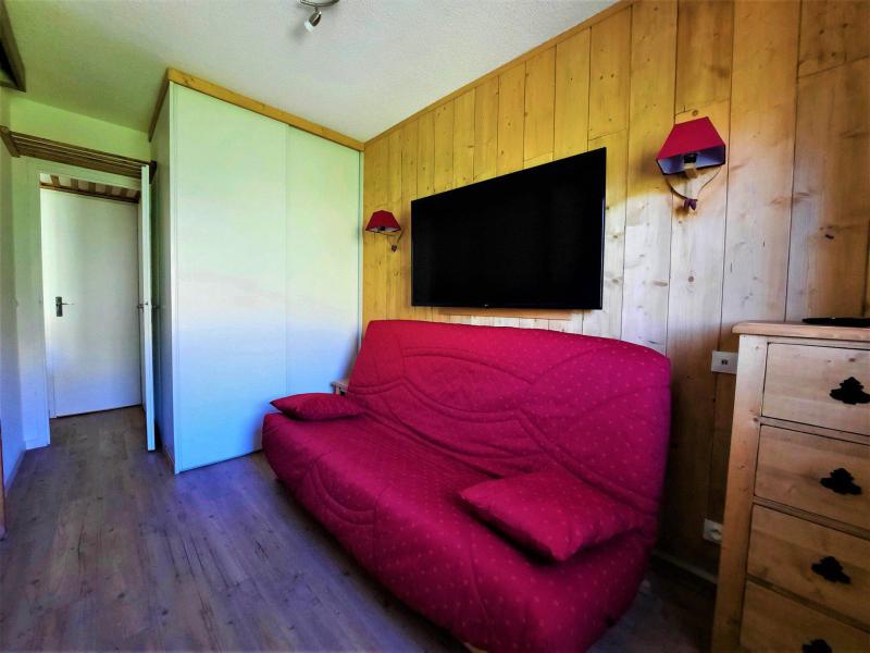 Holiday in mountain resort 2 room apartment 4 people (B76) - Résidence le Jettay - Les Menuires - Bedroom