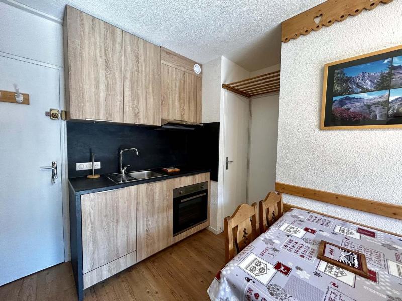 Holiday in mountain resort 2 room apartment 4 people (B76) - Résidence le Jettay - Les Menuires - Kitchen