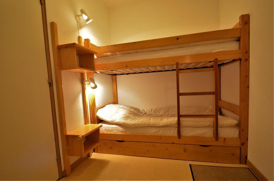 Vakantie in de bergen Appartement 2 kamers bergnis 6 personen (C137) - Résidence le Jettay - Les Menuires - Kamer