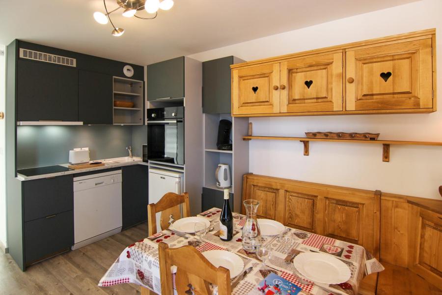 Holiday in mountain resort Studio cabin 4 people (C6) - Résidence le Joker - Val Thorens