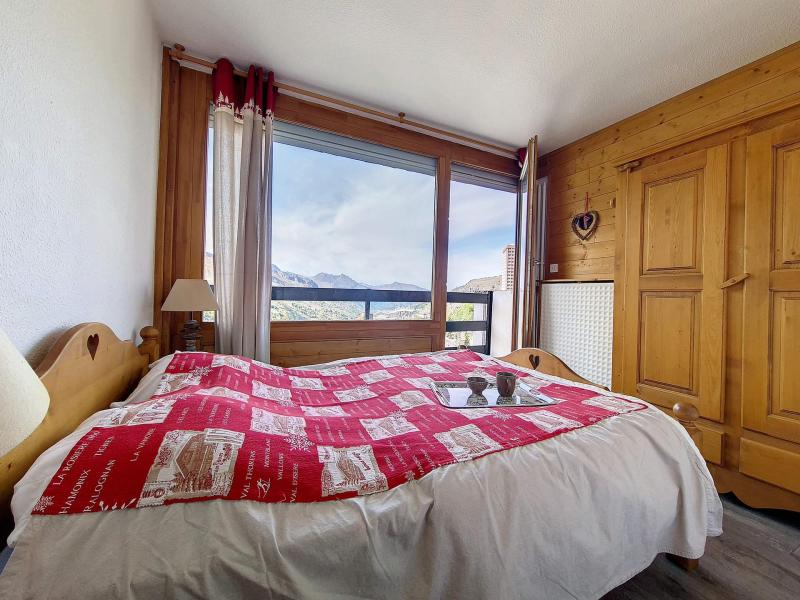 Urlaub in den Bergen 2-Zimmer-Holzhütte für 5 Personen (538) - Résidence le Lac du Lou - Les Menuires - Schlafzimmer