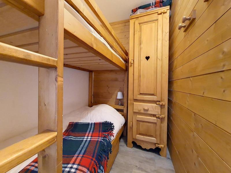 Urlaub in den Bergen 2-Zimmer-Holzhütte für 5 Personen (538) - Résidence le Lac du Lou - Les Menuires - Schlafzimmer