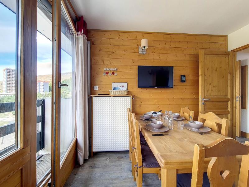 Urlaub in den Bergen 2-Zimmer-Holzhütte für 5 Personen (538) - Résidence le Lac du Lou - Les Menuires - Wohnzimmer