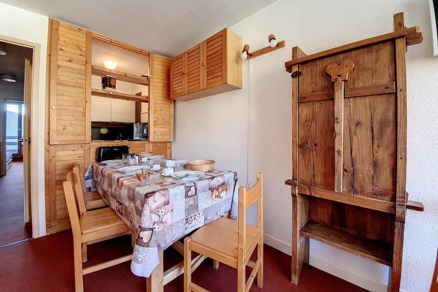 Vakantie in de bergen Appartement 2 kamers 5 personen (212) - Résidence le Lac du Lou - Les Menuires - Woonkamer