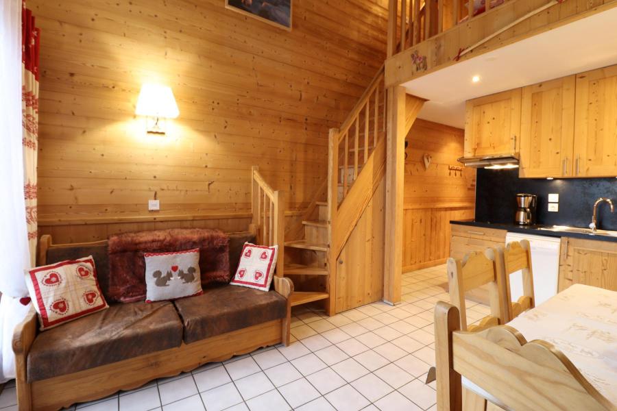 Holiday in mountain resort 3 room duplex apartment 5 people (71) - Résidence Le Lion d'Or - Les Gets - Living room