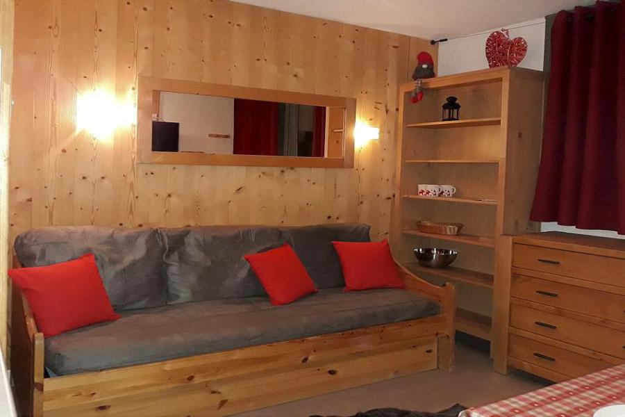Holiday in mountain resort Studio sleeping corner 3 people (125) - Résidence le Median - Les Menuires - Living room