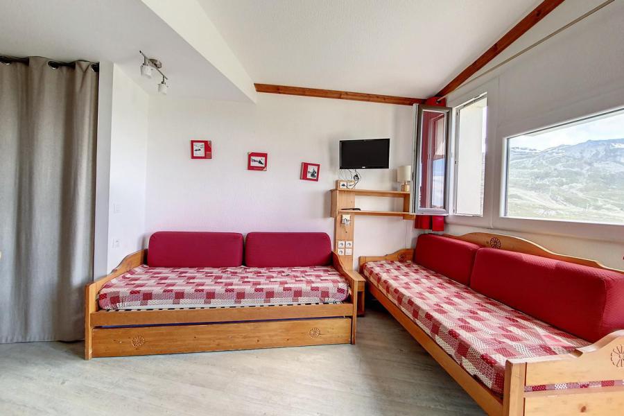 Holiday in mountain resort Studio sleeping corner 4 people (715) - Résidence le Median - Les Menuires - Living room