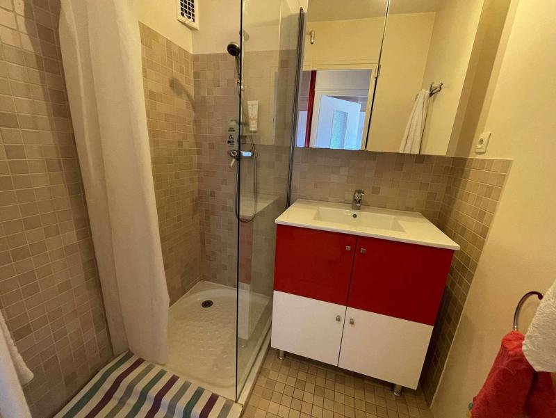 Vacances en montagne Appartement 2 pièces 5 personnes (C4) - Résidence le Paradis C - Alpe d'Huez - Salle de douche