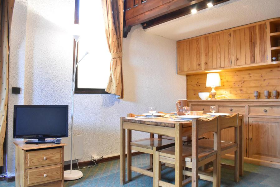 Vakantie in de bergen Studio mezzanine 4 personen (A21) - Résidence le Pétaru - Méribel - Woonkamer