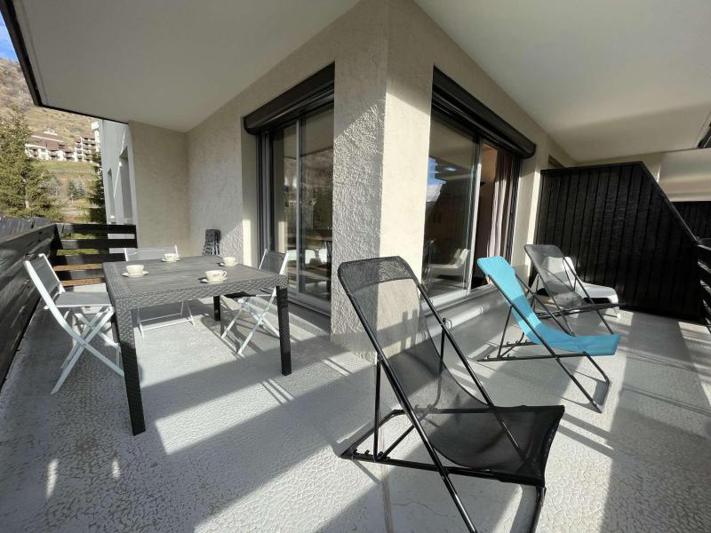 Holiday in mountain resort 3 room apartment 6 people (0210) - Résidence le Pic Blanc - Serre Chevalier - Balcony