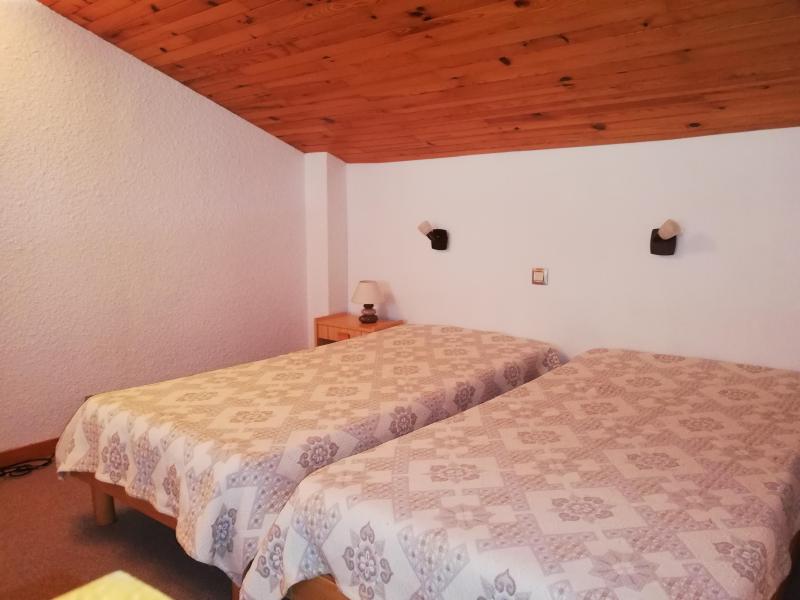 Wakacje w górach Apartament 3 pokojowy z antresolą 6 osób (048) - Résidence le Pierrafort - Valmorel - Kabina