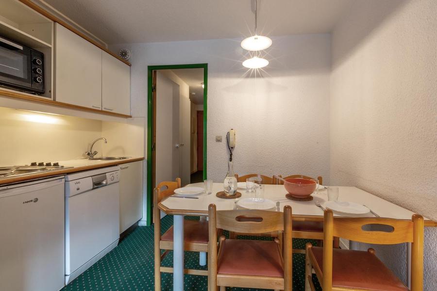 Vakantie in de bergen Appartement 3 kabine kamers 6 personen (409) - Résidence le Plan du Lac - Méribel-Mottaret - Woonkamer