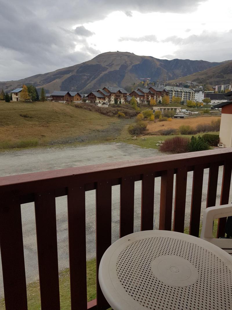 Vacances en montagne Studio mezzanine 4 personnes (B70) - Résidence le Plein-Soleil - La Toussuire - Balcon