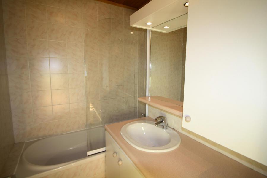 Holiday in mountain resort 2 room apartment 6 people (22CL) - Résidence le Pontet B - Tignes - Bath-tub
