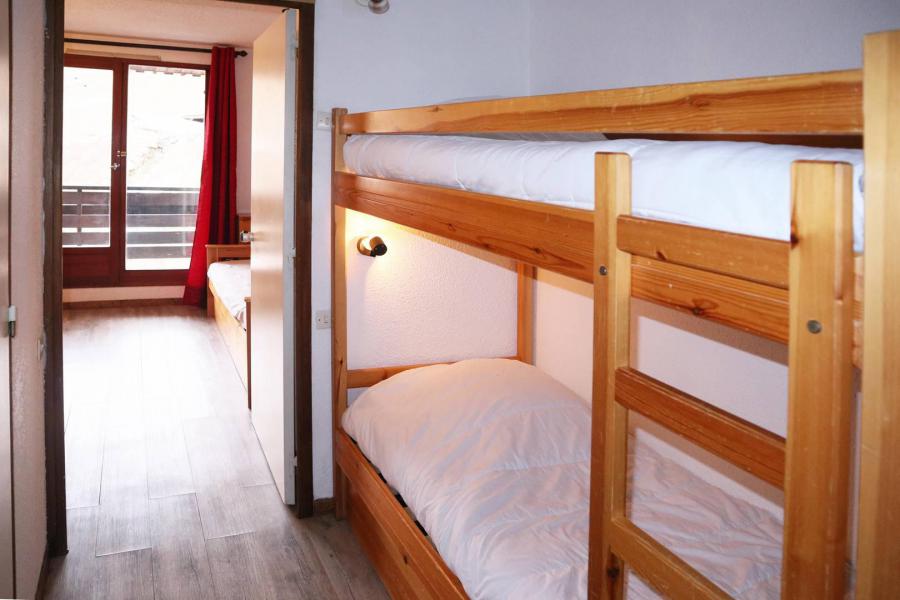 Holiday in mountain resort Studio sleeping corner 4 people (386) - Résidence le Pouzenc - Les Orres - Accommodation