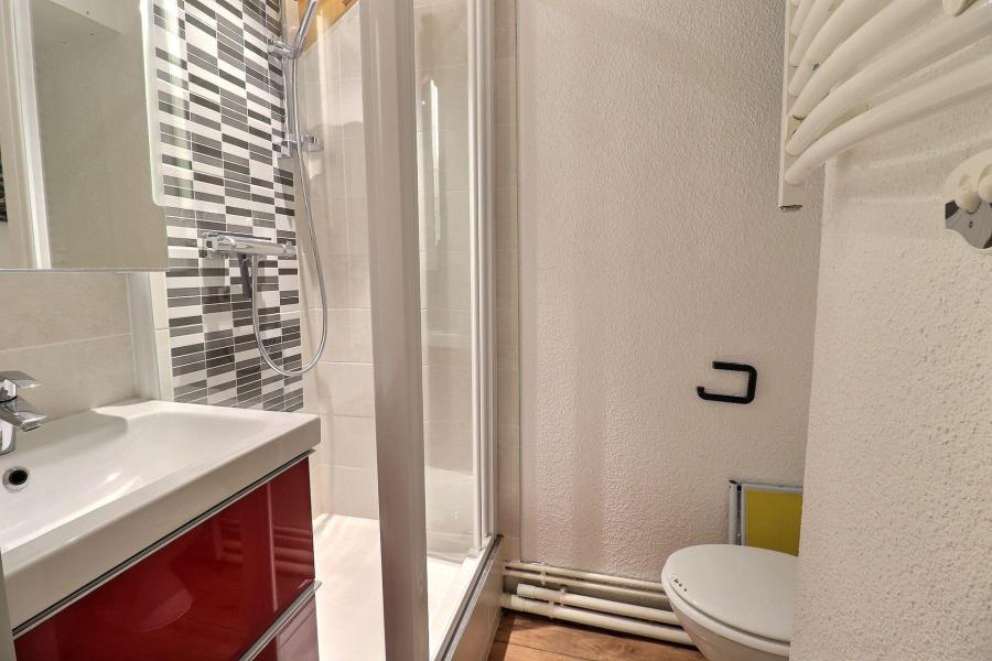 Vakantie in de bergen Appartement duplex 2 kabine kamers 6 personen (1116) - Résidence le Pralin - Méribel-Mottaret - Douche