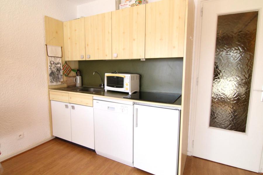 Holiday in mountain resort 2 room apartment 6 people (D1) - Résidence le Richelieu - Alpe d'Huez - Kitchenette