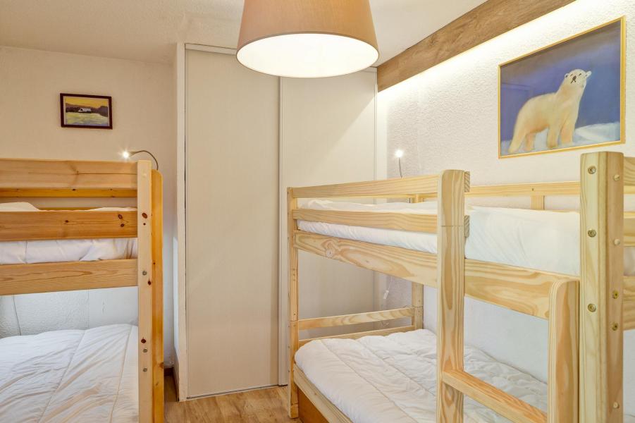 Urlaub in den Bergen 3-Zimmer-Holzhütte für 6 Personen (2) - Résidence le Roc - Courchevel - Schlafzimmer
