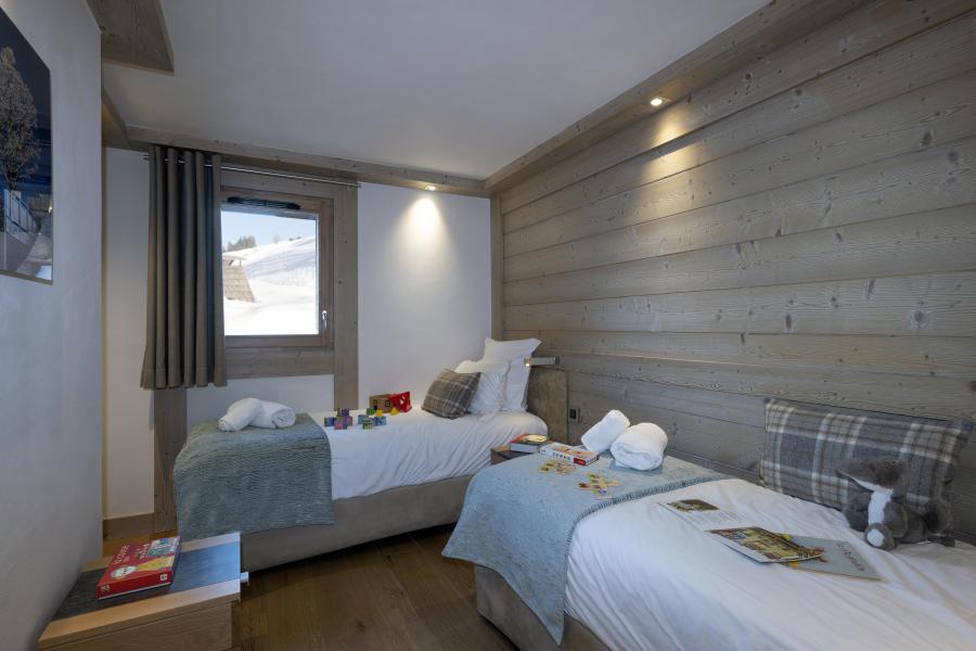 Holiday in mountain resort 3 room apartment 6 people (confort) - Résidence le Roc des Tours - Le Grand Bornand - Bedroom
