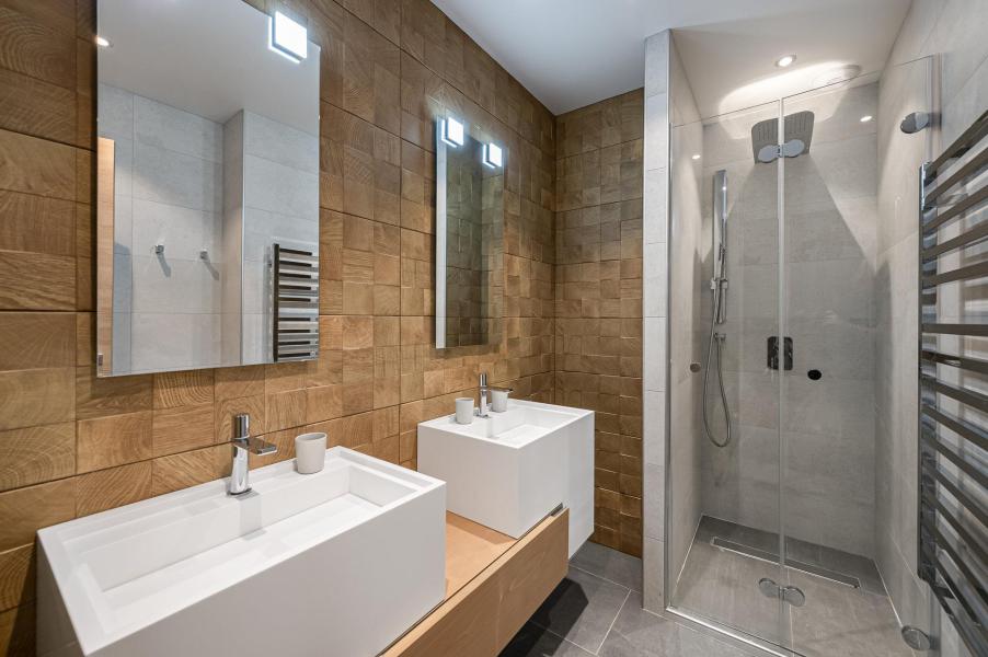 Holiday in mountain resort 4 room apartment 10 people (503) - Résidence le Roc Merlet - Courchevel - Shower