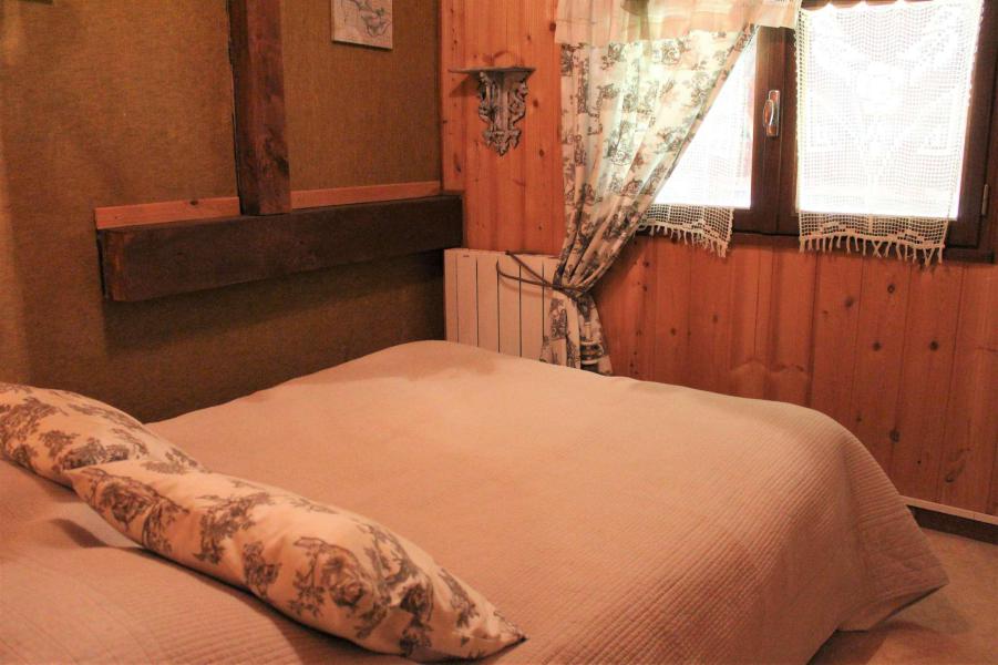 Holiday in mountain resort 3 room duplex apartment 6 people (010) - Résidence le Sandrina - Vars - Bedroom