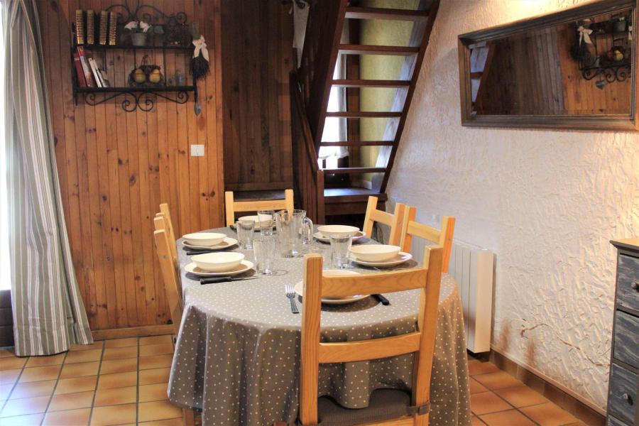 Holiday in mountain resort 3 room duplex apartment 6 people (010) - Résidence le Sandrina - Vars - Living room