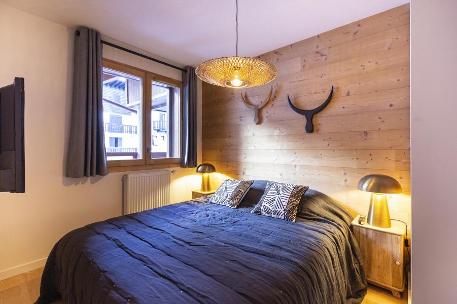 Holiday in mountain resort 2 room apartment cabin 4-6 people - Résidence Le Saphir - Vaujany - Bedroom