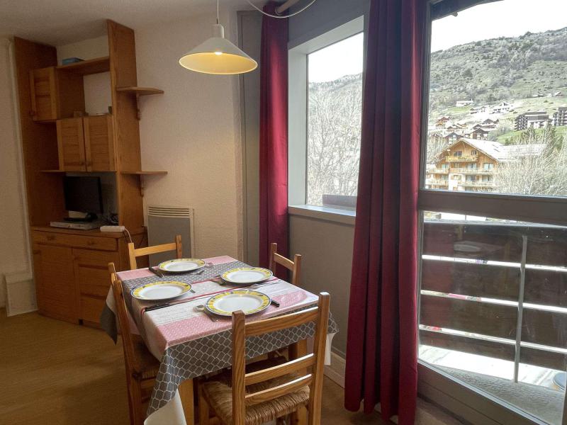 Vakantie in de bergen Studio bergnis 4 personen (505) - Résidence le Serre d'Aigle - Serre Chevalier - Woonkamer