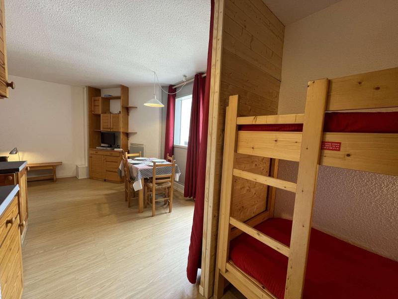 Urlaub in den Bergen Studio Schlafnische 4 Personen (505) - Résidence le Serre d'Aigle - Serre Chevalier - Offener Schlafbereich