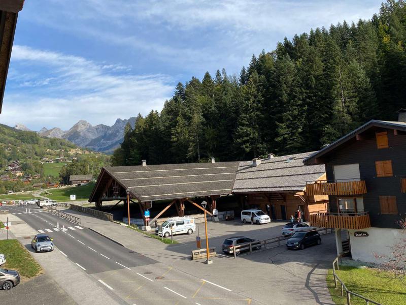 Vacaciones en montaña Estudio cabina mezzanine para 5 personas (D2) - Résidence le Sherpa - Le Grand Bornand - Balcón