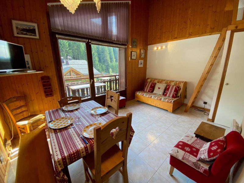 Vakantie in de bergen Studio cabine mezzanine 5 personen (D2) - Résidence le Sherpa - Le Grand Bornand - Woonkamer