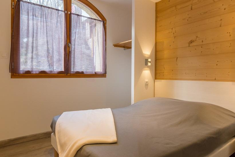 Holiday in mountain resort 3 room apartment sleeping corner 8 people (03) - Résidence le Signal du Prorel - Serre Chevalier - Bedroom