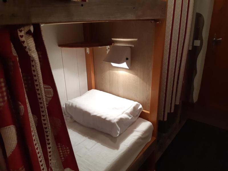 Holiday in mountain resort 2 room apartment sleeping corner 4 people (SOL610) - Résidence le Soleil - Les 2 Alpes