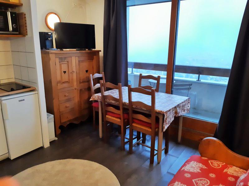 Holiday in mountain resort 2 room apartment sleeping corner 4 people (SOL415) - Résidence le Soleil - Les 2 Alpes