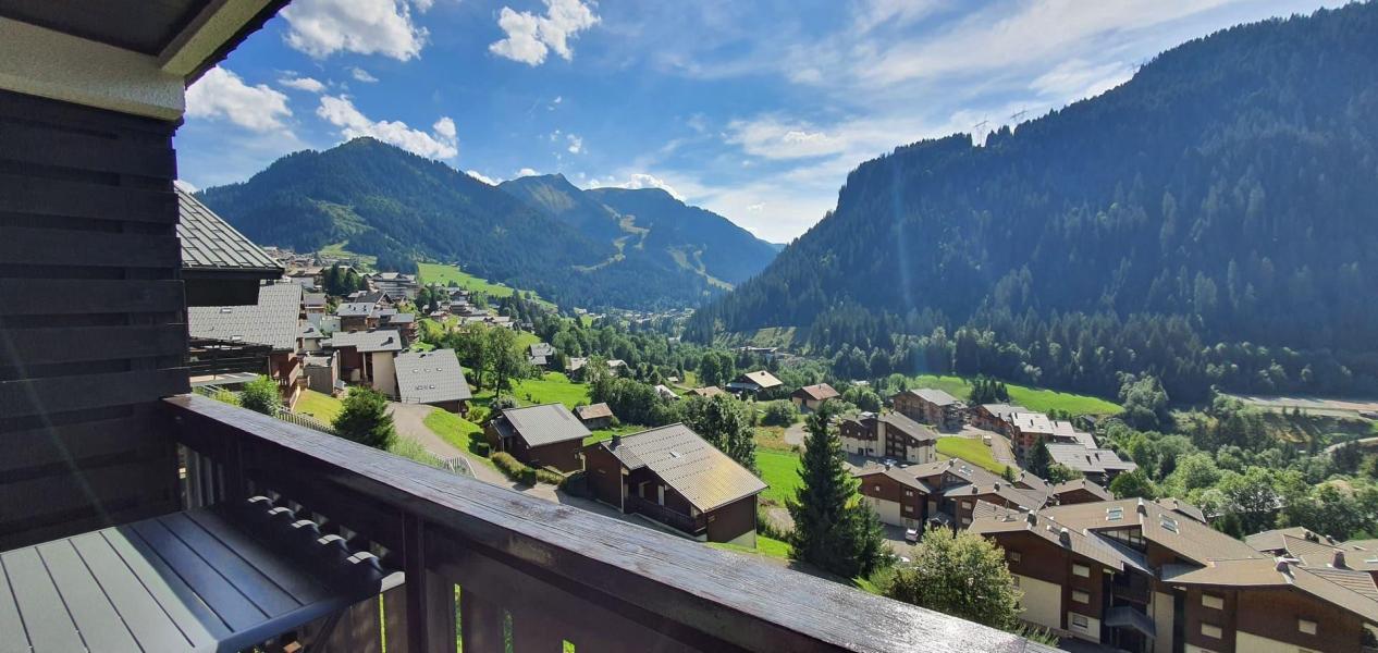 Vacances en montagne Appartement 3 pièces 6 personnes - Résidence le Soli - Châtel - Balcon