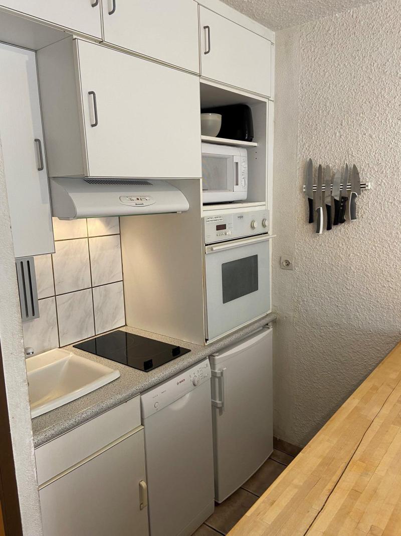 Holiday in mountain resort 2 room duplex apartment sleeping corner 6 people (CHR23) - Résidence le St Christophe - Les 2 Alpes - Kitchen