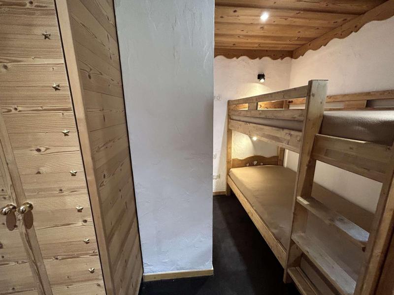 Urlaub in den Bergen 4-Zimmer-Holzhütte für 8 Personen (10) - Résidence le Surf - Méribel - Offener Schlafbereich