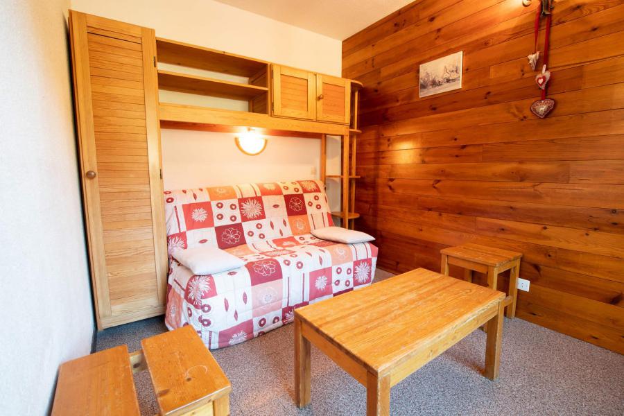 Urlaub in den Bergen 2-Zimmer-Holzhütte für 4 Personen (203T) - Résidence le Tétras - La Norma - Wohnzimmer