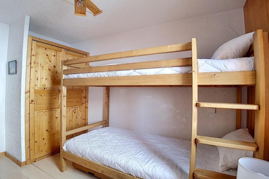 Urlaub in den Bergen 3-Zimmer-Appartment für 6 Personen (4) - Résidence le Tétras Lyre - Les Menuires - Schlafzimmer