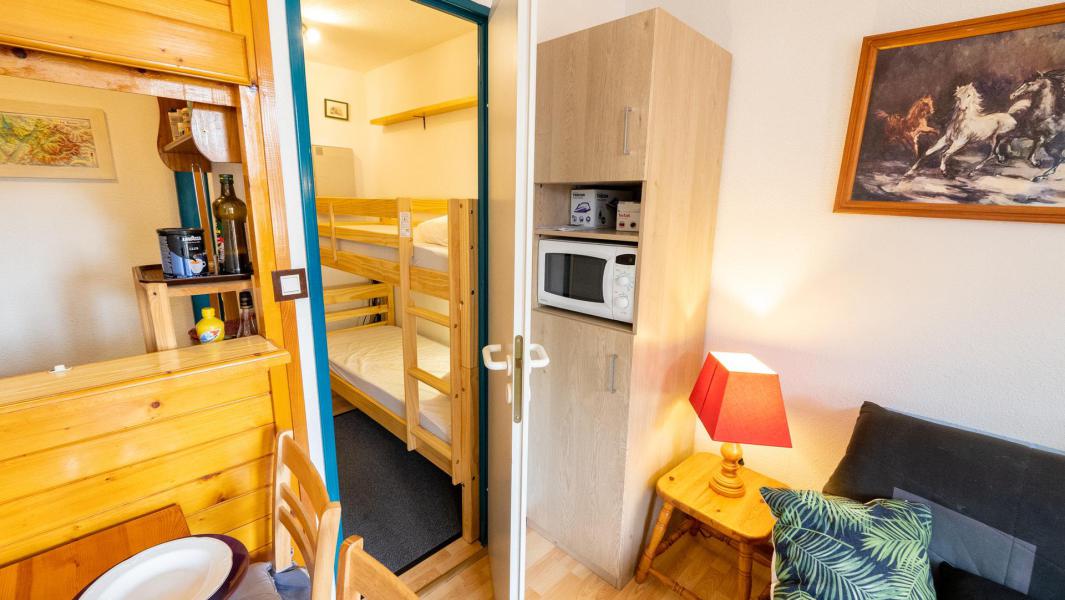 Каникулы в горах Квартира студия со спальней для 4 чел. (A-44) - Résidence le Thabor - Valfréjus - Салон