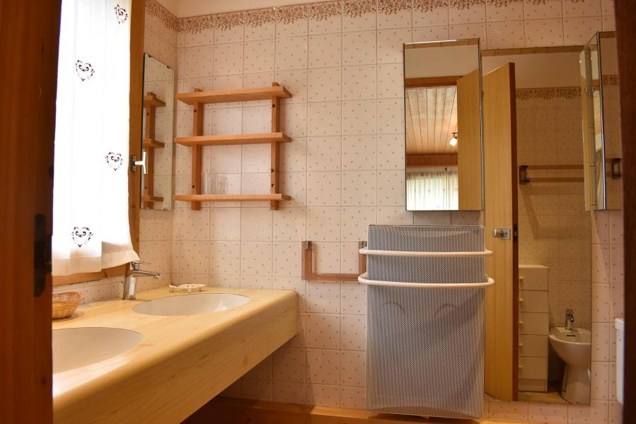 Vacances en montagne Appartement duplex 4 pièces 8 personnes (1) - Résidence le Vallon - Méribel - Salle de douche
