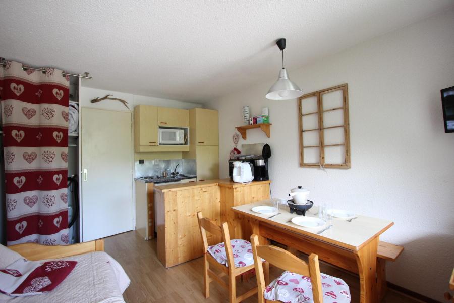 Urlaub in den Bergen Studio Schlafnische 4 Personen (1229) - Résidence le Vernon - Chamrousse - Wohnzimmer